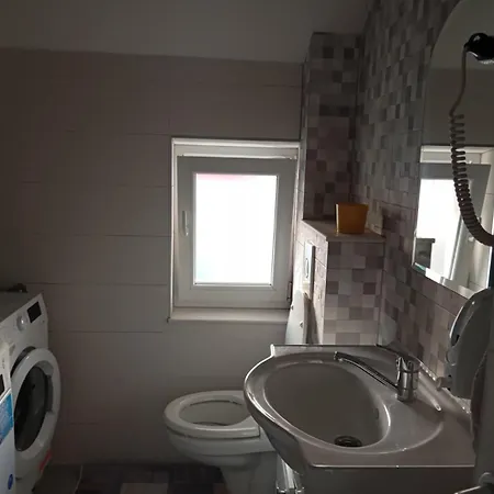 Apartment Family Ehli