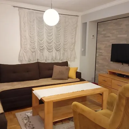 Apartment Family Ehli