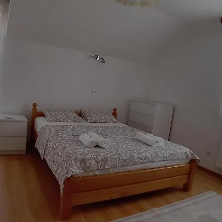 Family Ehli Apartment